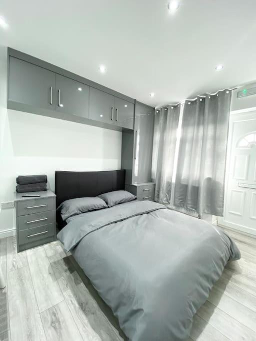 Modern Studio Near Nec With Free Parking - Prime Location Sheldon  Kültér fotó